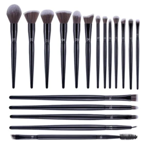 Essentials Brush Collection (B18)